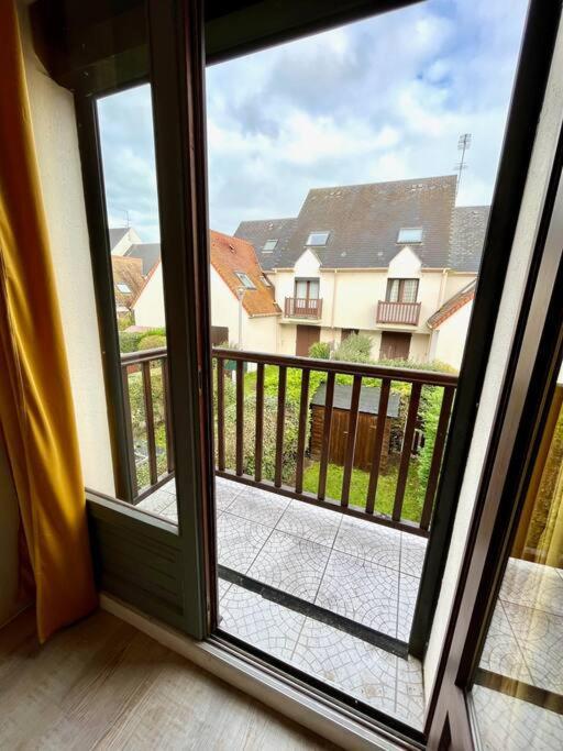 L'Abri Cotier Apartment Courseulles-sur-Mer Bagian luar foto